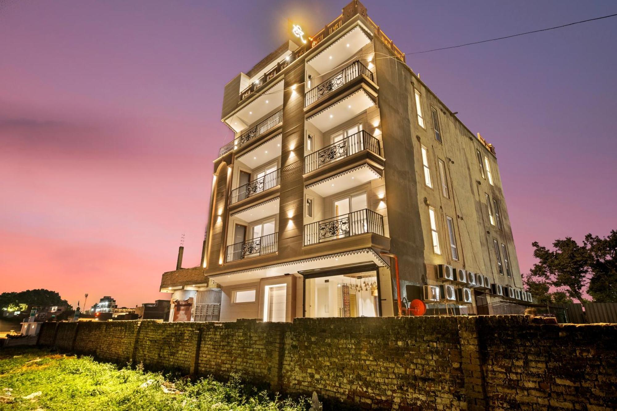 Hotel Hari Om Residency 800 Meters From Ram Mandir Ayodhya Exteriér fotografie
