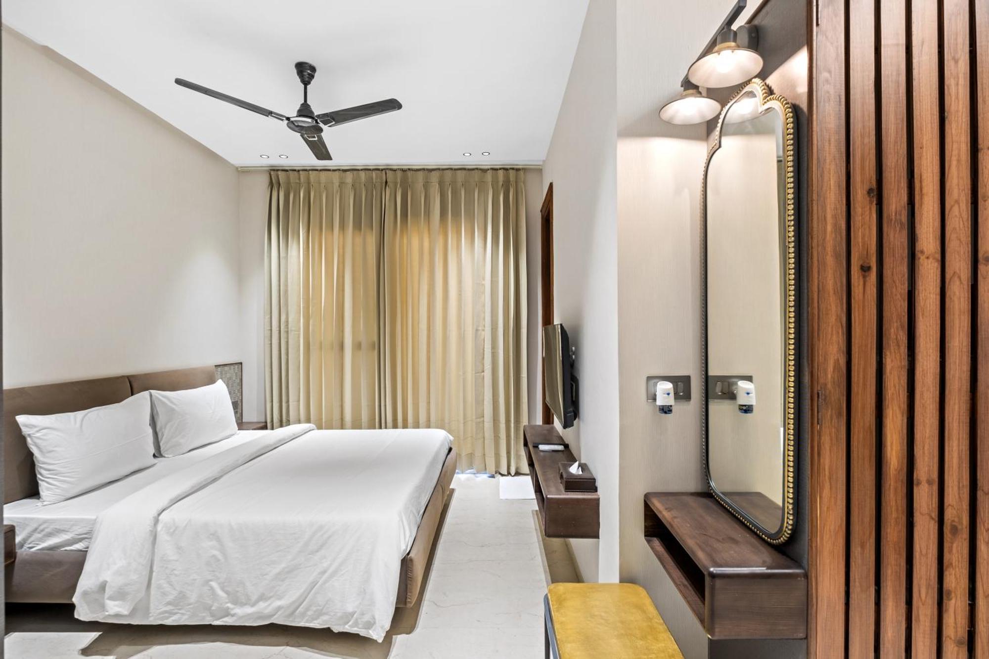 Hotel Hari Om Residency 800 Meters From Ram Mandir Ayodhya Exteriér fotografie